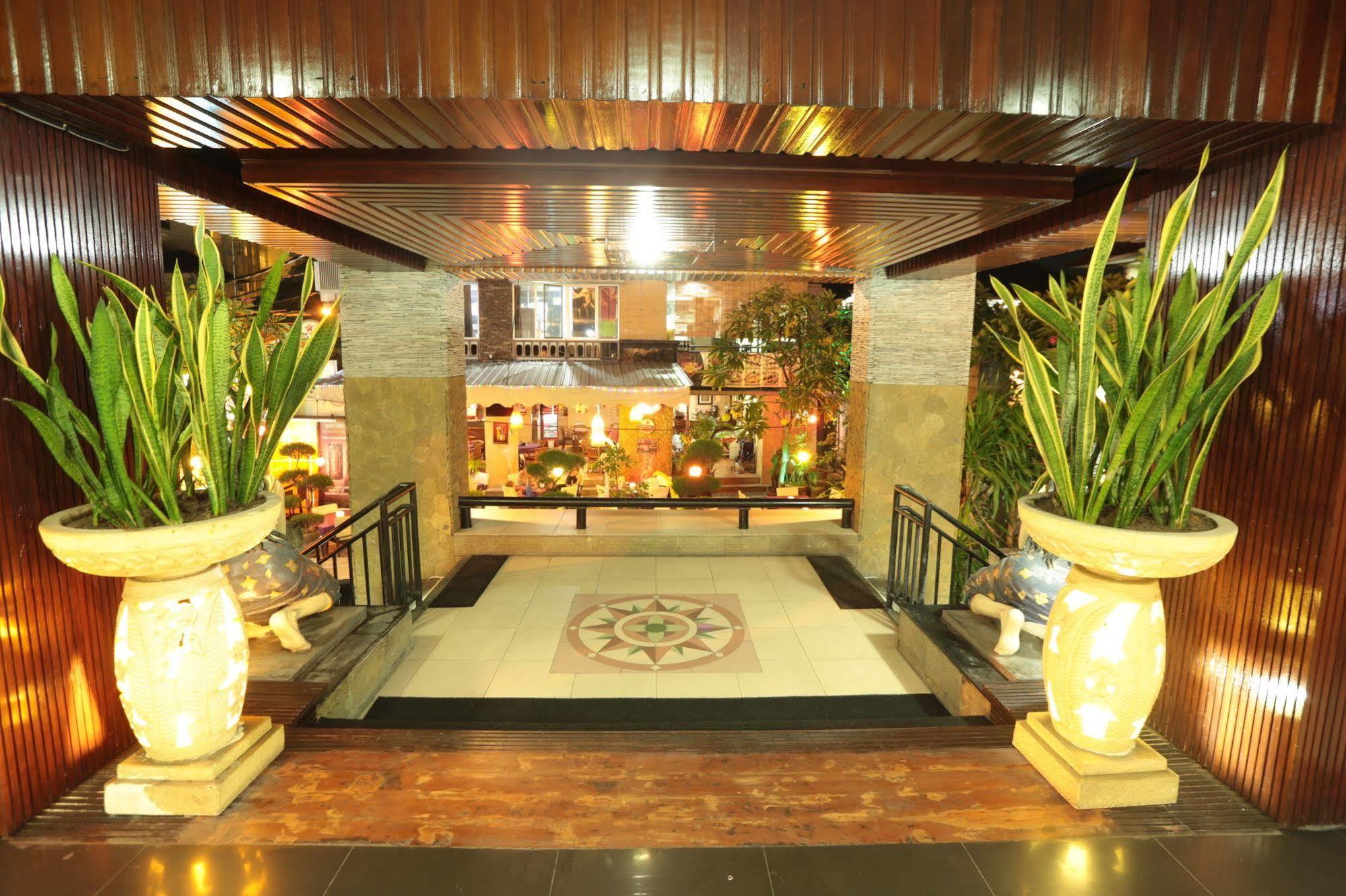 La Walon Hotel Кута Екстер'єр фото